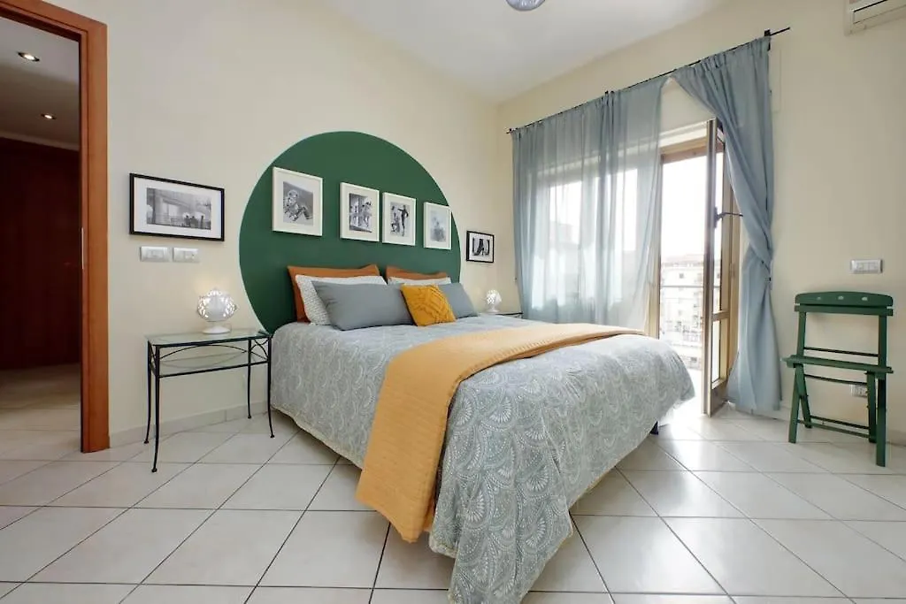 Relax Rome With 2 Balconies - 2 Bedroom Flat, 3Rd Floor With Lift, High Comfort, Quite, A Walk From Urban Train Station Gemelli And Metro A Stops Battistini & Cornelia Connecting To Center In 20 Minutes, 2 Steps From Bus Stop, Cycle Path, Groceries 0*,  Ιταλία