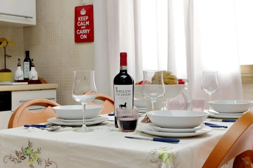 Relax Rome: Balcony Flat Near Gemelli Station Apartment  Rome